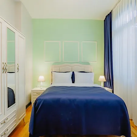 şeref Aziz Keskin Apartment